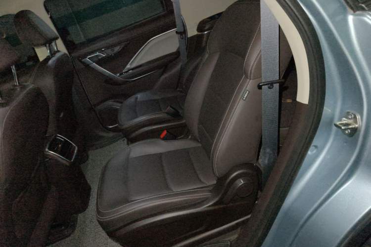 Used Geely Auto Jiajie 2021 Zhiqing 1.5TD DCT Luxury Model Left Rear Seat