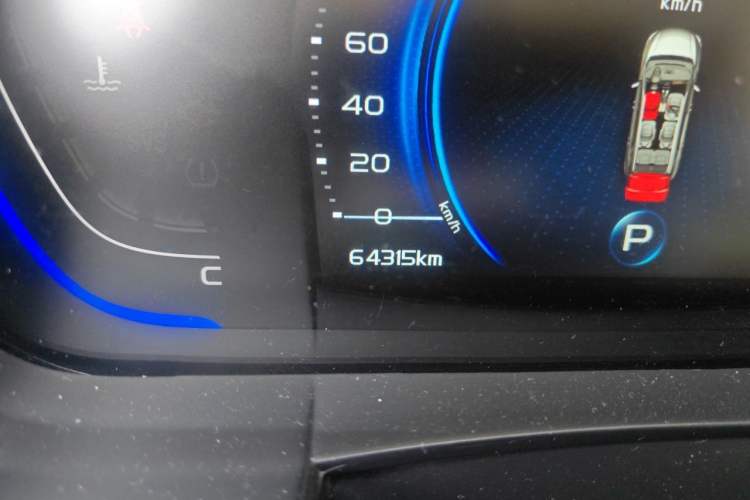 Used Geely Auto Jiajie 2021 1.8TD DCT Luxury Model Odometer Close Up