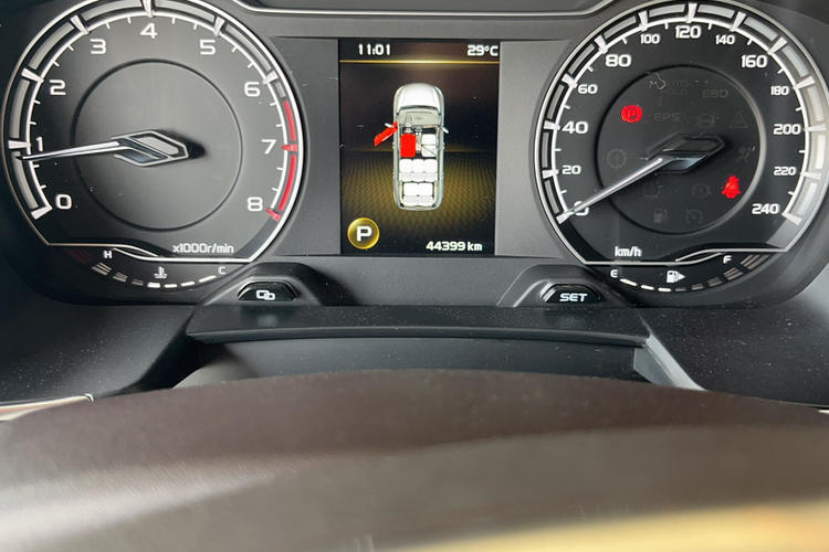 Used Geely Auto Jiajie 2021 1.8TD DCT Comfort Model Odometer Close Up