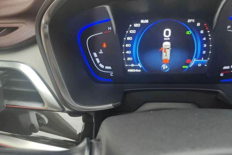 Used Geely Auto Jiajie 2021 1.8TD DCT Luxury Model Odometer Close Up
