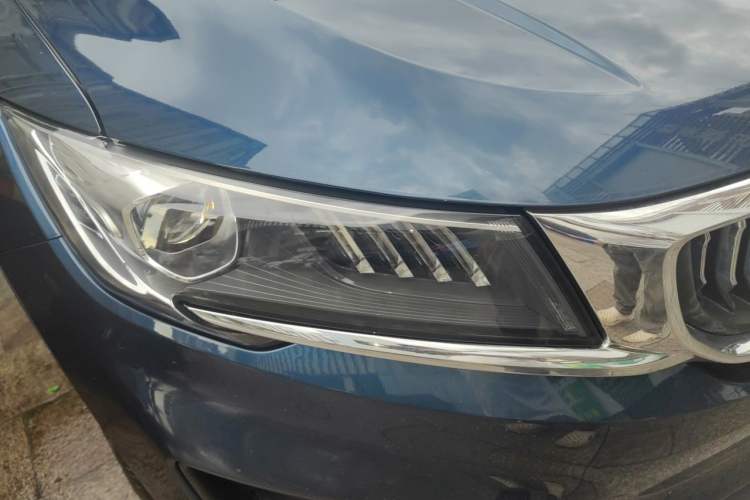 Used Geely Auto Jiajie 2021 1.8TD DCT Luxury Model Right Front Headlight