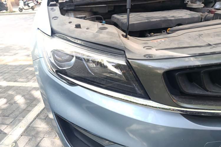 Used Geely Auto Jiajie 2021 1.8TD DCT Comfort Model Right Front Headlight