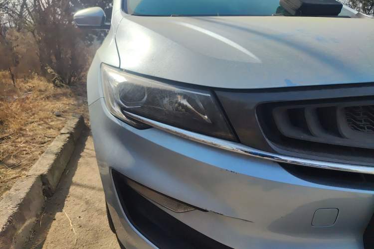 Used Geely Auto Jiajie 2021 1.8TD DCT Comfort Model Right Front Headlight
