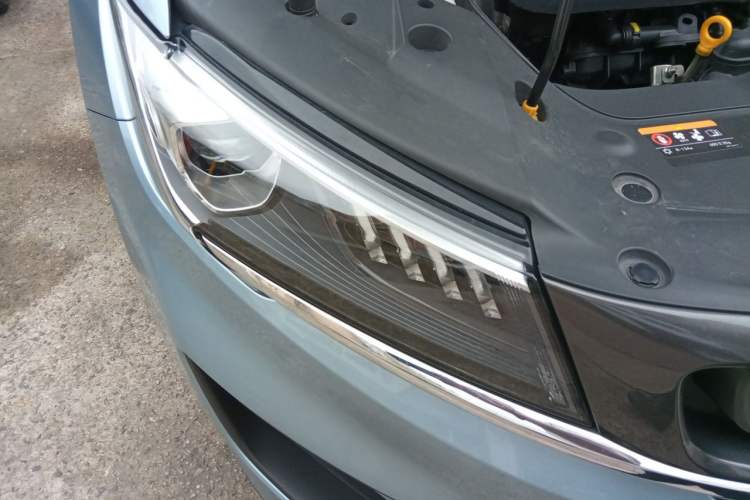 Used Geely Auto Jiajie 2021 1.8TD DCT Luxury Model Right Front Headlight