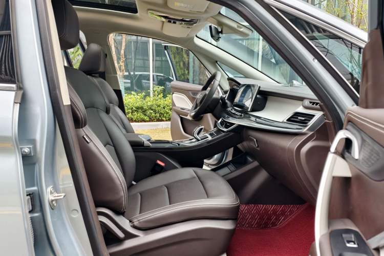Used Geely Auto Jiajie 2021 1.8TD DCT Luxury Model Right Front Seat