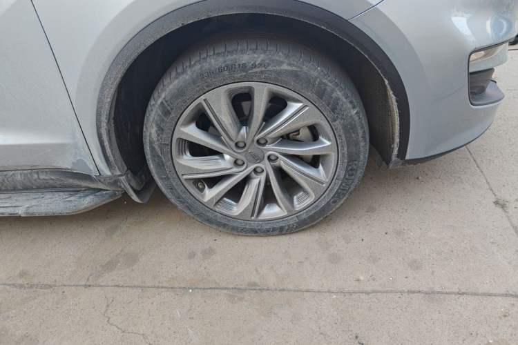Used Geely Auto Jiajie 2021 1.8TD DCT Luxury Model Right Front Wheel Hub