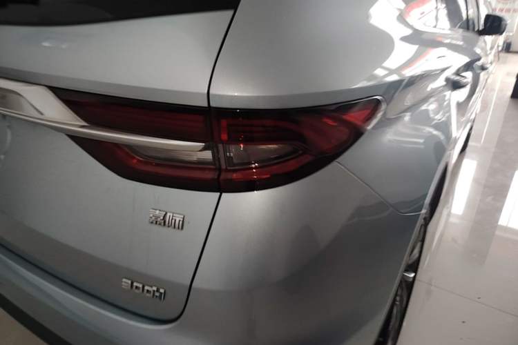 Used Geely Auto Jiajie 2021 Zhiqing 1.5TD DCT Luxury Model Right Rear Taillight
