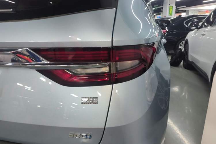 Used Geely Auto Jiajie 2021 Zhiqing 1.5TD DCT Luxury Model Right Rear Taillight