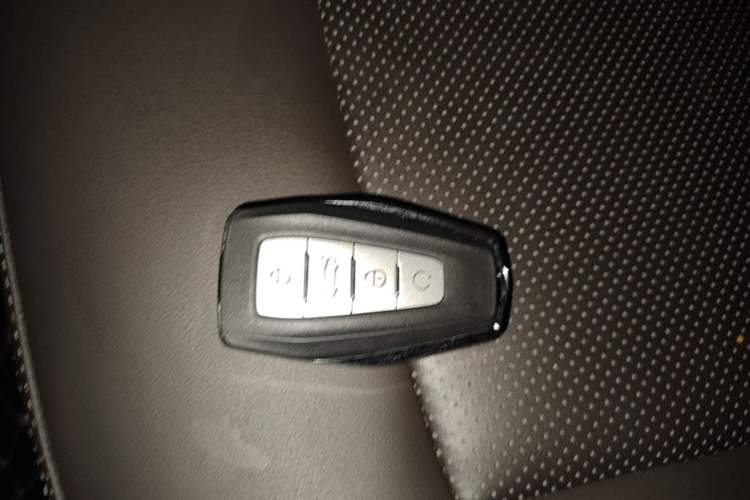 Used Geely Auto Jiajie 2021 Zhiqing 1.5TD DCT Luxury Model Vehicle Key