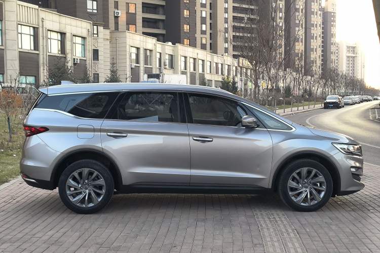 Used Geely Auto Jiajie 2021 1.8TD DCT Luxury Model Exterior 4
