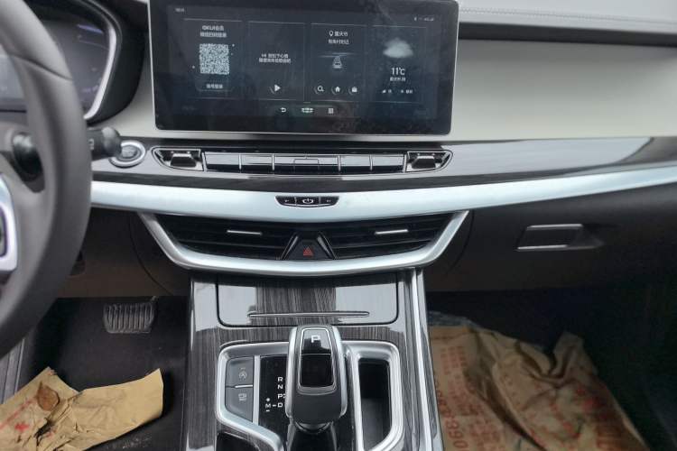 Used Geely Auto Jiajie 2021 Zhiqing 1.5TD DCT Luxury Model Audio And AC Panel