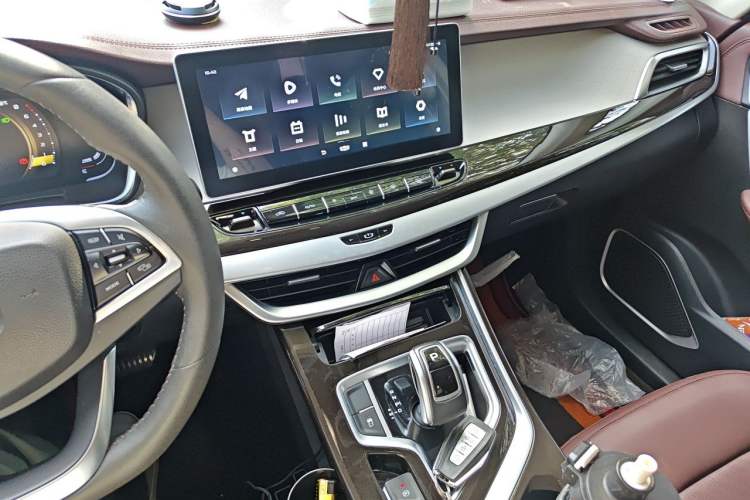 Used Geely Auto Jiajie 2021 1.8TD DCT Luxury Model Audio And AC Panel