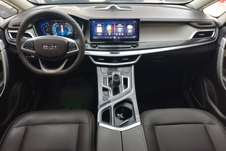 Used Geely Auto Jiajie 2021 1.8TD DCT Luxury Model Center Console
