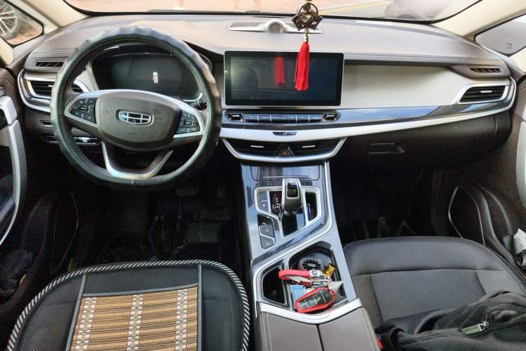 Used Geely Auto Jiajie 2021 1.8TD DCT Luxury Model Center Console