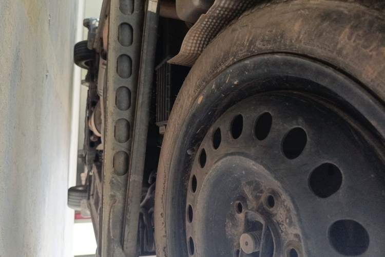 Used Geely Auto Jiajie 2021 1.8TD DCT Comfort Model Chassis Rear