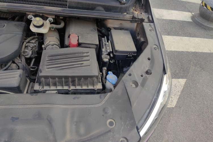 Used Geely Auto Jiajie 2021 1.8TD DCT Luxury Model Engine Bay Left