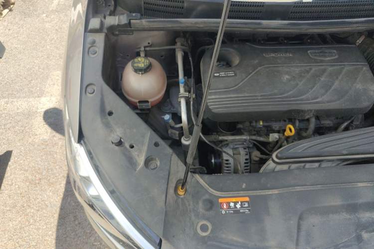 Used Geely Auto Jiajie 2021 1.8TD DCT Comfort Model Engine Bay Right
