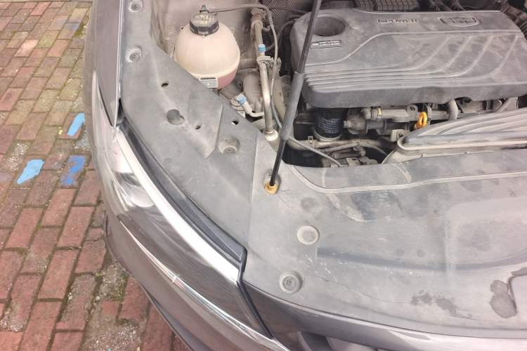 Used Geely Auto Jiajie 2021 1.8TD DCT Comfort Model Engine Bay Right