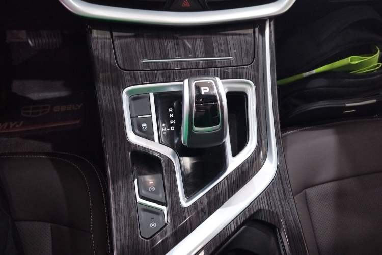 Used Geely Auto Jiajie 2021 1.8TD DCT Luxury Model Gear Lever