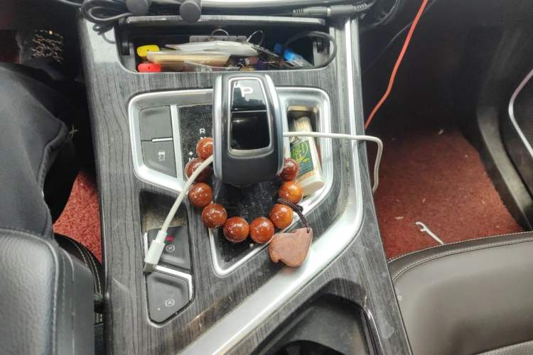 Used Geely Auto Jiajie 2021 1.8TD DCT Luxury Model Gear Lever