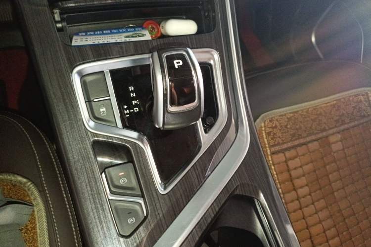 Used Geely Auto Jiajie 2021 1.8TD DCT Comfort Model Gear Lever