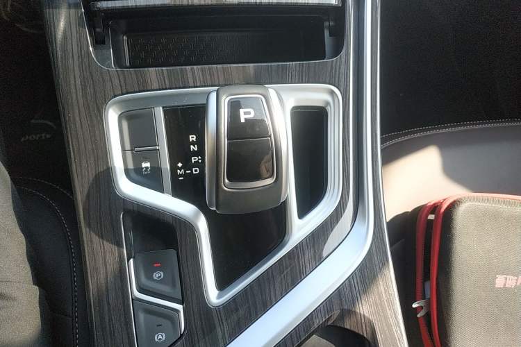 Used Geely Auto Jiajie 2021 1.8TD DCT Comfort Model Gear Lever