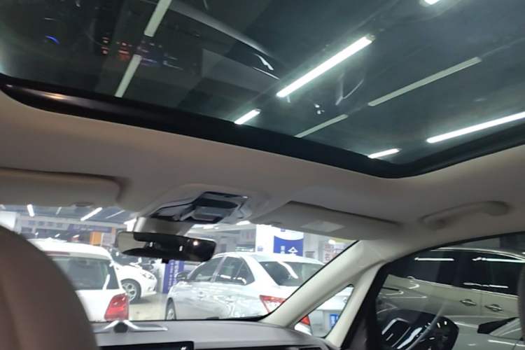 Used Geely Auto Jiajie 2021 1.8TD DCT Luxury Model Headliner
