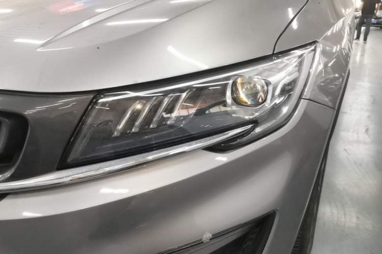 Used Geely Auto Jiajie 2021 1.8TD DCT Luxury Model Left Front Headlight