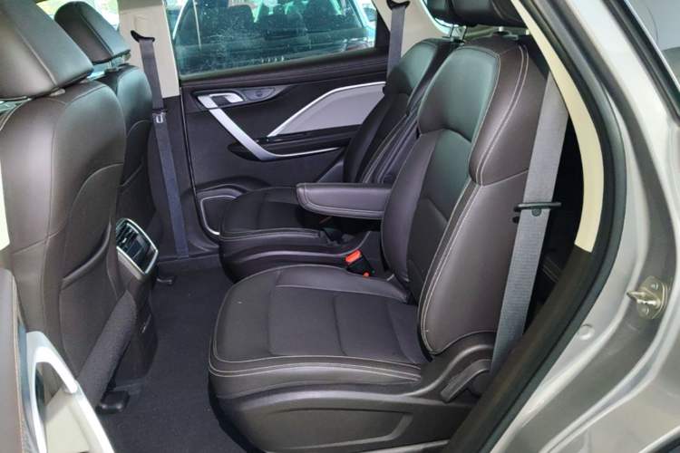 Used Geely Auto Jiajie 2021 1.8TD DCT Luxury Model Left Rear Seat