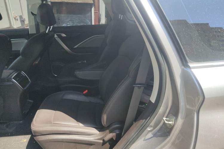 Used Geely Auto Jiajie 2021 1.8TD DCT Comfort Model Left Rear Seat
