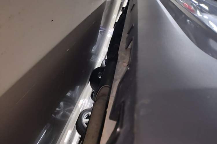 Used Geely Auto Jiajie 2021 1.8TD DCT Luxury Model Left Side Sill