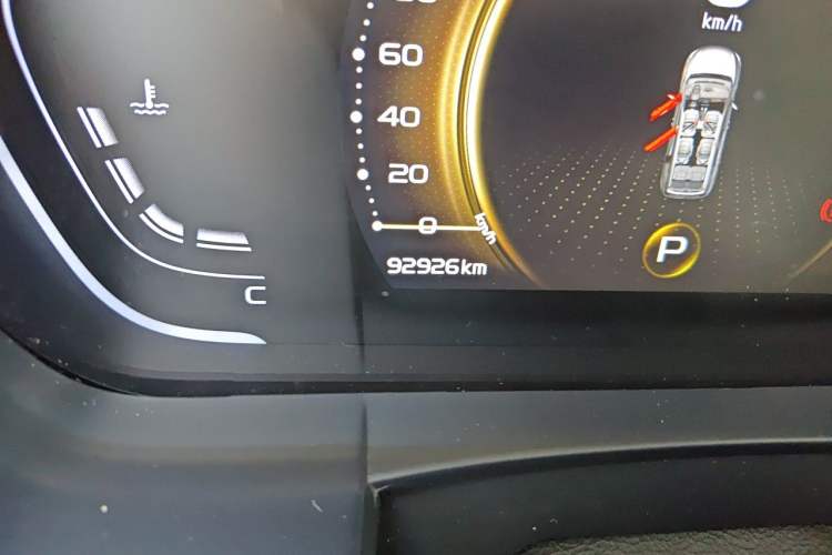 Used Geely Auto Jiajie 2021 1.8TD DCT Luxury Model Odometer Close Up