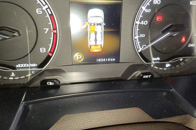 Used Geely Auto Jiajie 2021 1.8TD DCT Comfort Model Odometer Close Up