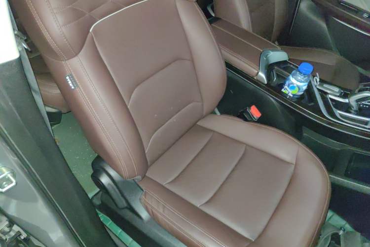Used Geely Auto Jiajie 2021 1.8TD DCT Luxury Model Right Front Seat
