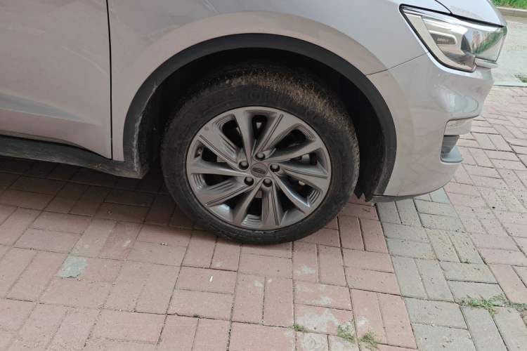 Used Geely Auto Jiajie 2021 Zhiqing 1.5TD DCT Luxury Model Right Front Wheel Hub