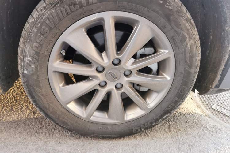 Used Geely Auto Jiajie 2021 1.8TD DCT Luxury Model Right Front Wheel Hub