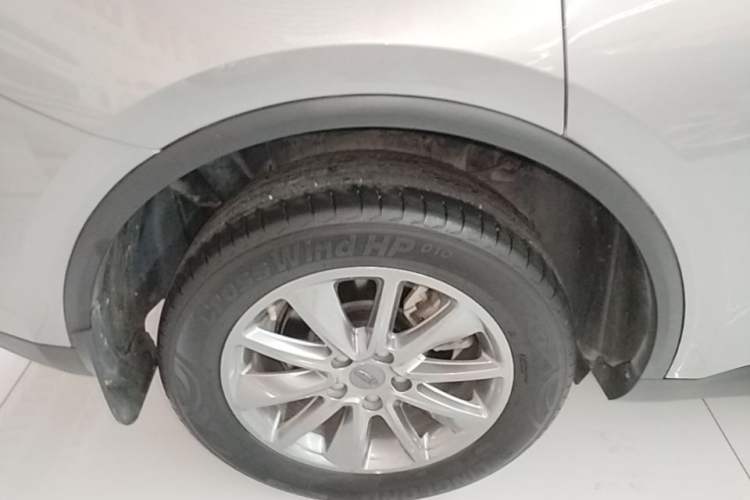 Used Geely Auto Jiajie 2021 1.8TD DCT Comfort Model Right Rear Wheel Hub