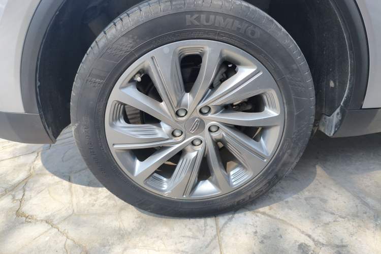 Used Geely Auto Jiajie 2021 Zhiqing 1.5TD DCT Luxury Model Right Rear Wheel Hub