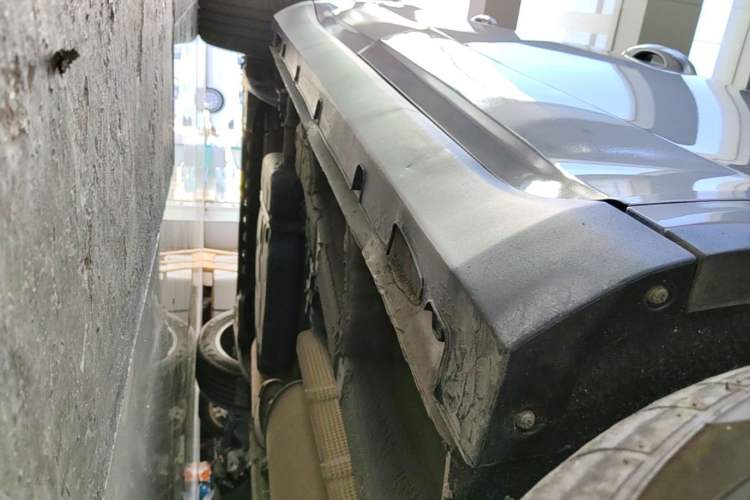 Used Geely Auto Jiajie 2021 1.8TD DCT Luxury Model Right Side Sill