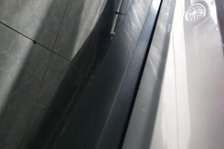 Used Geely Auto Jiajie 2021 1.8TD DCT Luxury Model Right Side Sill