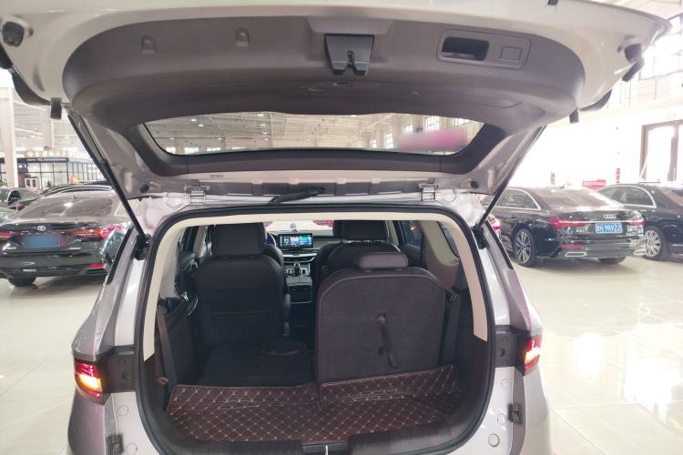 Used Geely Auto Jiajie 2021 1.8TD DCT Luxury Model Trunk