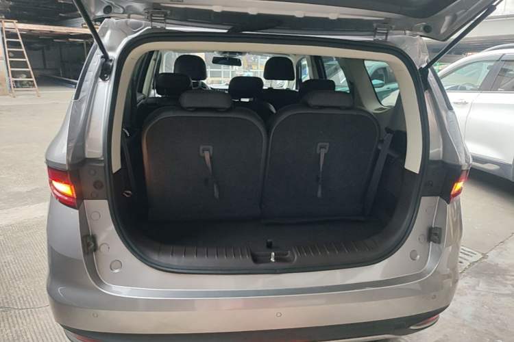 Used Geely Auto Jiajie 2021 1.8TD DCT Comfort Model Trunk