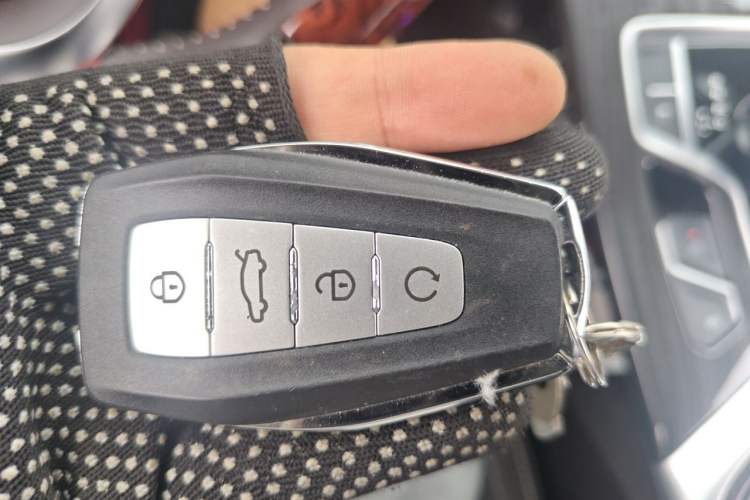 Used Geely Auto Jiajie 2021 1.8TD DCT Luxury Model Vehicle Key