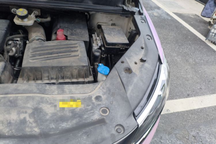 Used Geely Auto Jiajie 2021 1.8TD DCT Comfort Model Engine Bay Left