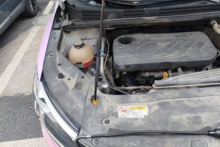 Used Geely Auto Jiajie 2021 1.8TD DCT Comfort Model Engine Bay Right