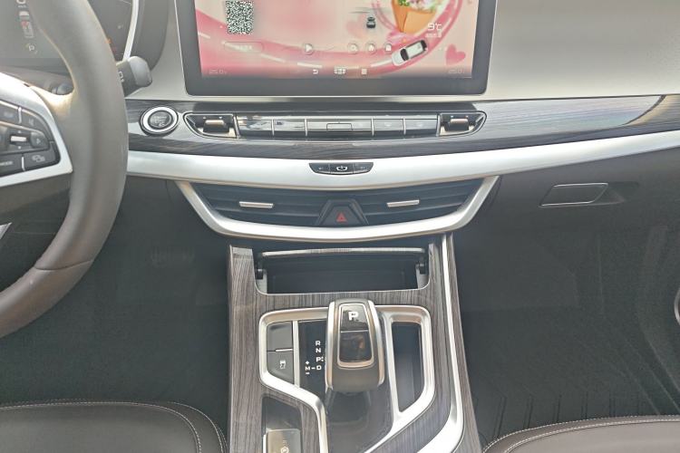 Used Geely Auto Jiajie 2021 1.8TD DCT Luxury Model Audio And AC Panel