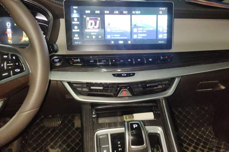 Used Geely Auto Jiajie 2021 1.8TD DCT Luxury Model Audio And AC Panel