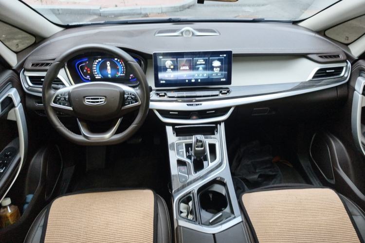 Used Geely Auto Jiajie 2021 1.8TD DCT Luxury Model Center Console