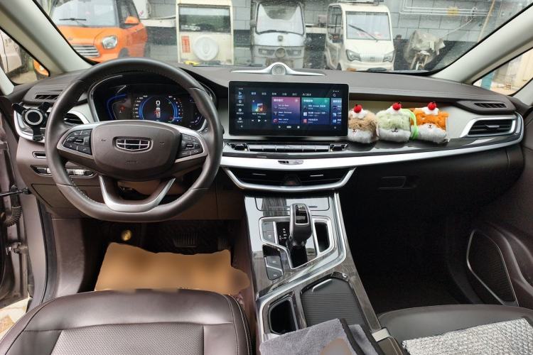 Used Geely Auto Jiajie 2021 1.8TD DCT Luxury Model Center Console