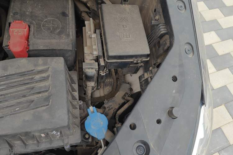 Used Geely Auto Jiajie 2021 1.8TD DCT Luxury Model Engine Bay Left